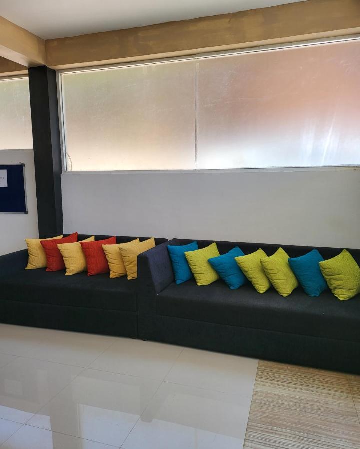 Hotel One World Mirissa Esterno foto