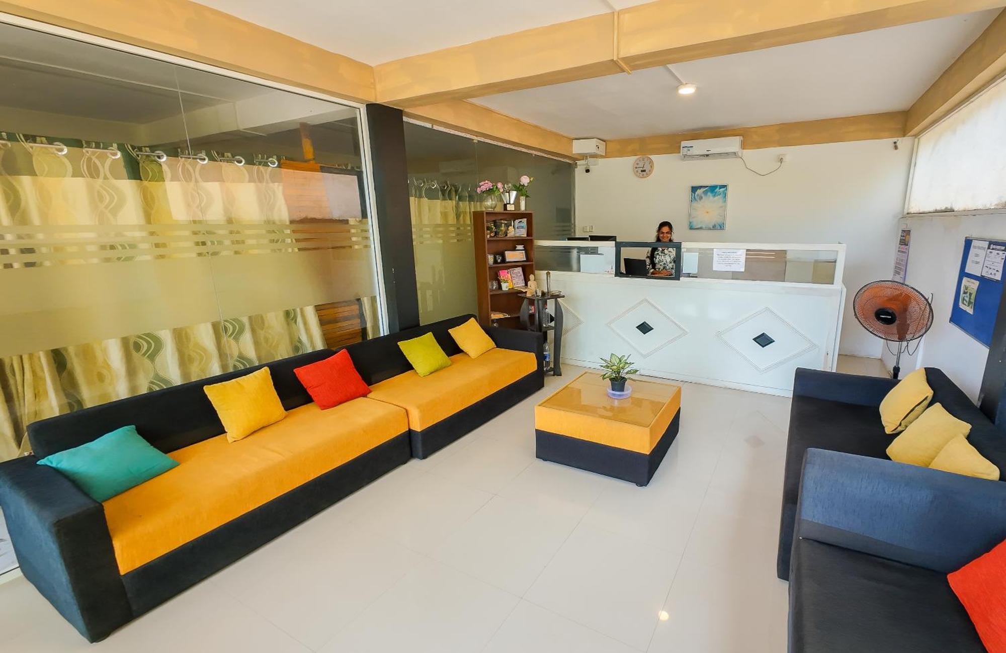 Hotel One World Mirissa Esterno foto