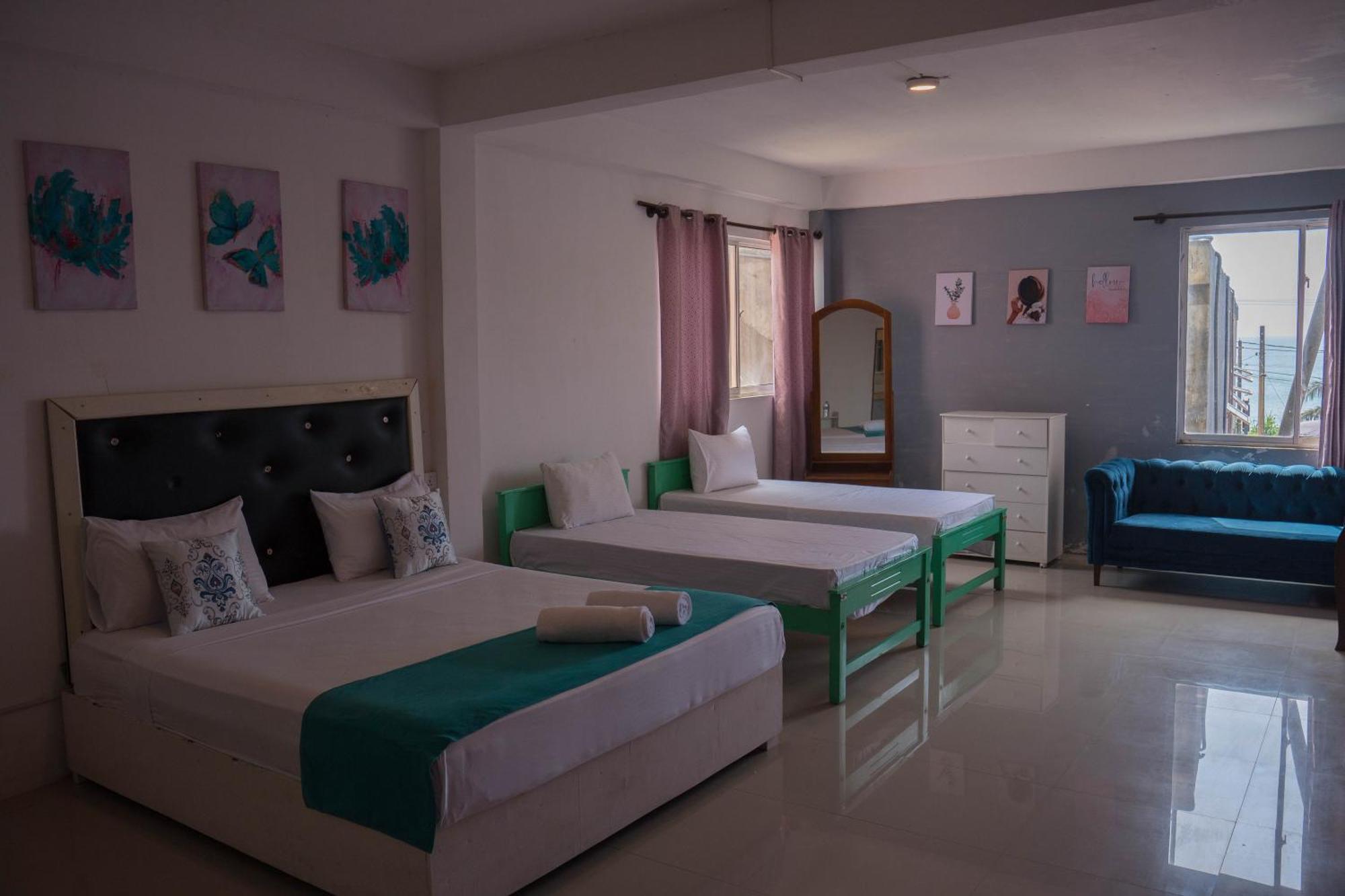 Hotel One World Mirissa Esterno foto