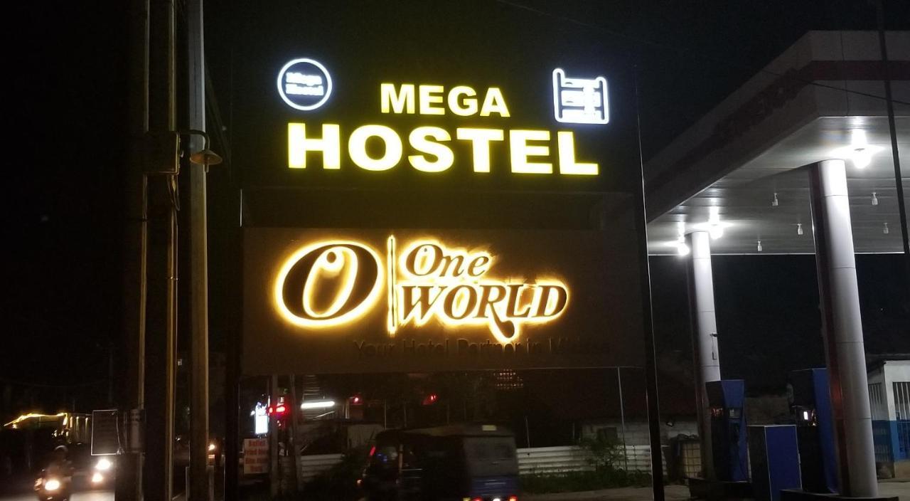 Hotel One World Mirissa Esterno foto